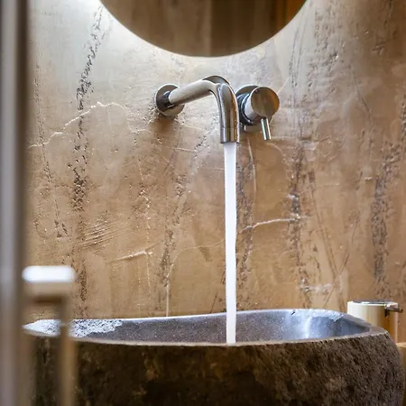 Hostdomus - Chic Apartament Cesana Torinese