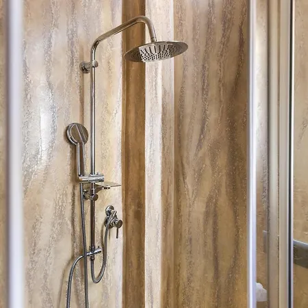 Hostdomus - Chic Appartamento *