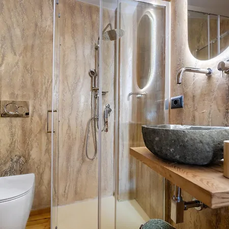 Hostdomus - Chic Appartement