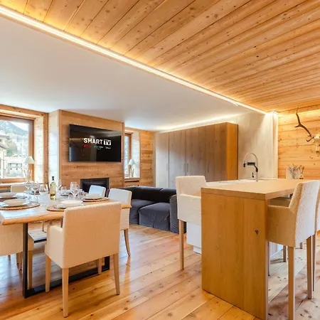 Apartment Hostdomus - Chic Cesana Torinese