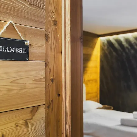 Hostdomus - Chic * Cesana Torinese